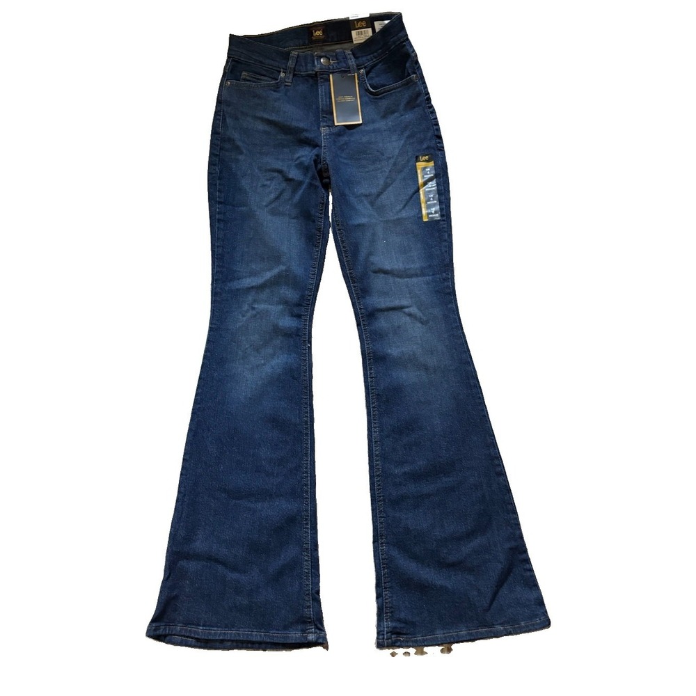 Lee Women's Medium Flare Denim Jeans Size 4 New
